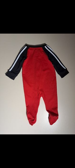 Pомпер adidas на 0 - 3 міс.