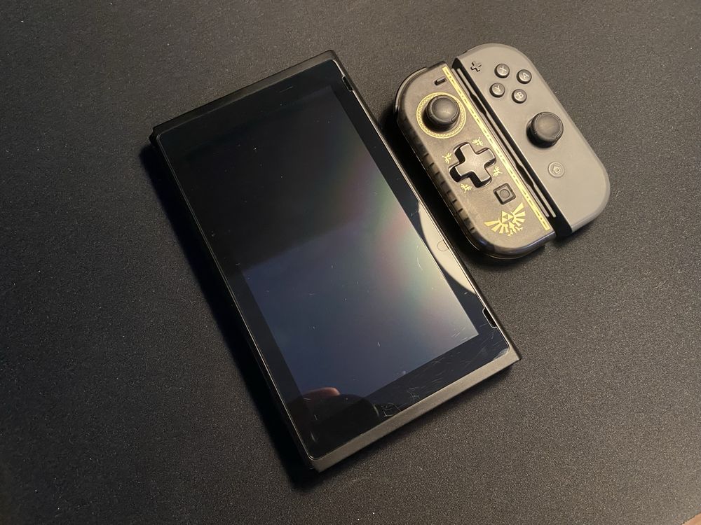 Nitendo Switch + Gra + Limitowany Kontroler Zelda