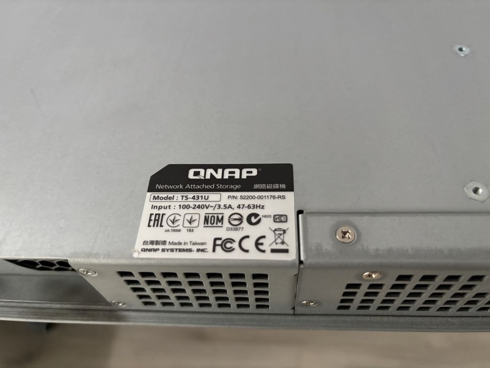 Qnap TS-431U + dyski