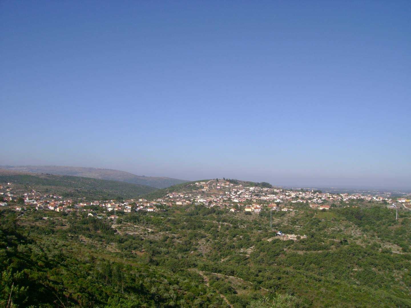 Vende se Terreno Urbanizável - Alqueidão da Serra