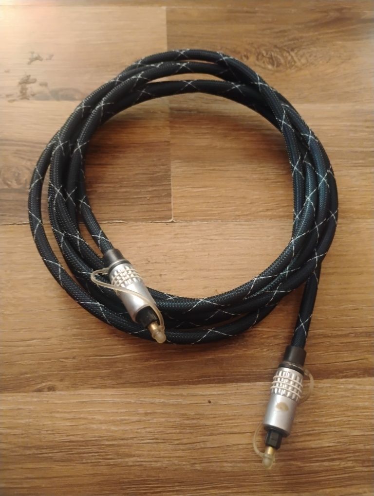 Kabel optyczny światłowód