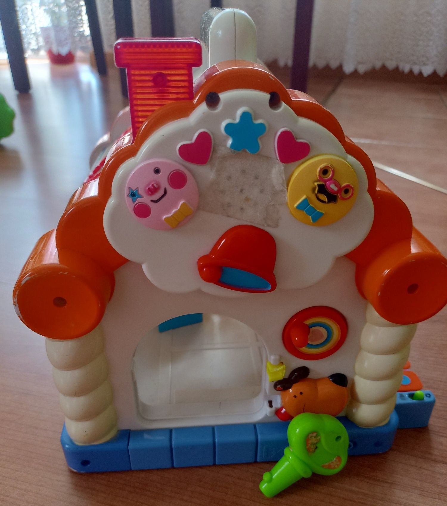 Interaktywny edukacyjny muzyczny domek 18+ 2+ 3+ 4+ pianino sorter