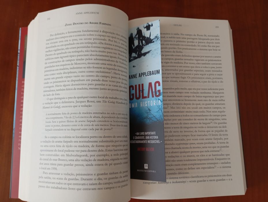Livro Gulag de Anne Applebaum