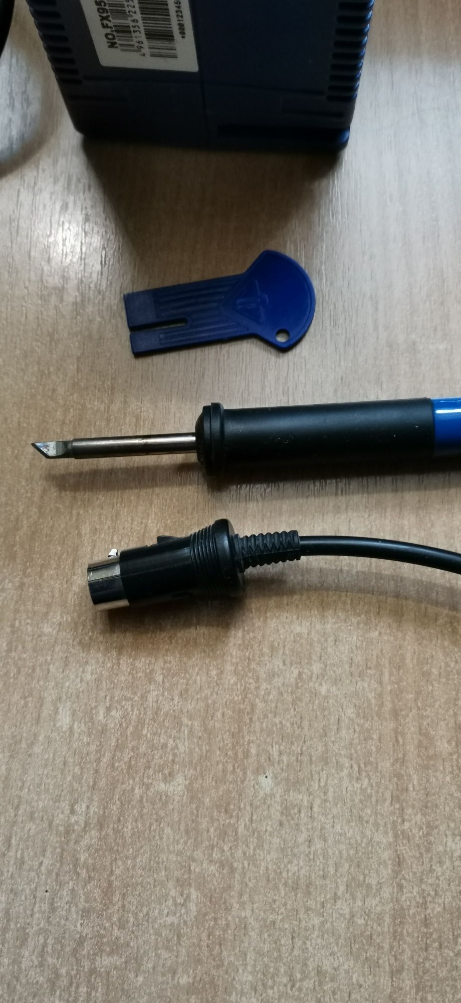 HAKKO FX-951 та LK 2058D