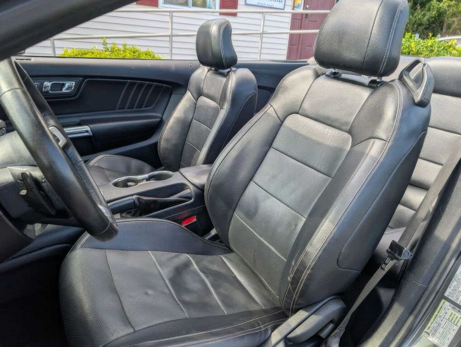 Ford Mustang EcoBoost Premium      2015