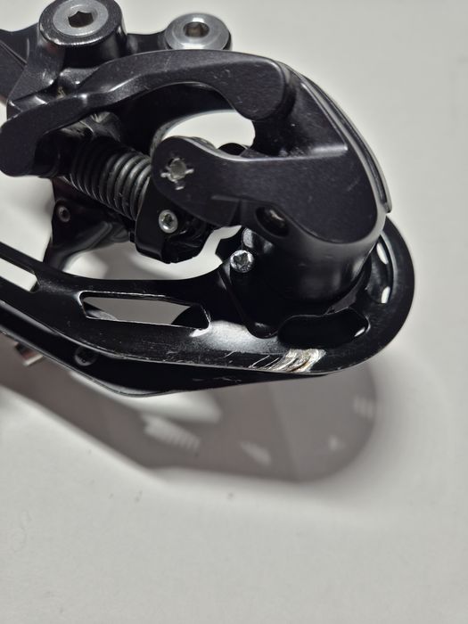 Przerzutka tylna SHIMANO SLX RD-M670 10s