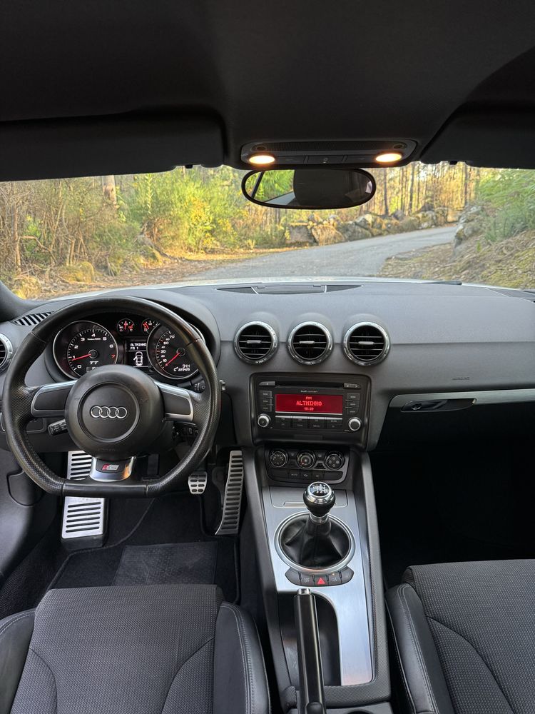 Audi TT 1.8 TFSi S-Line