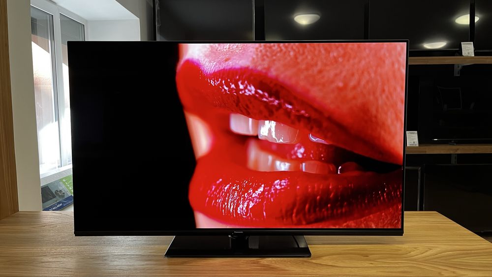 Новий телевізор 55" PANASONIC TX-48MZ800E 120 Hz OLED Гар. 12 міс.