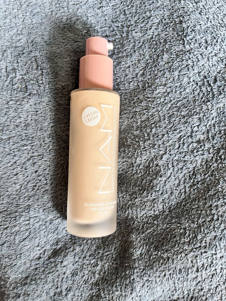 Nam Smart Flawless Foundation