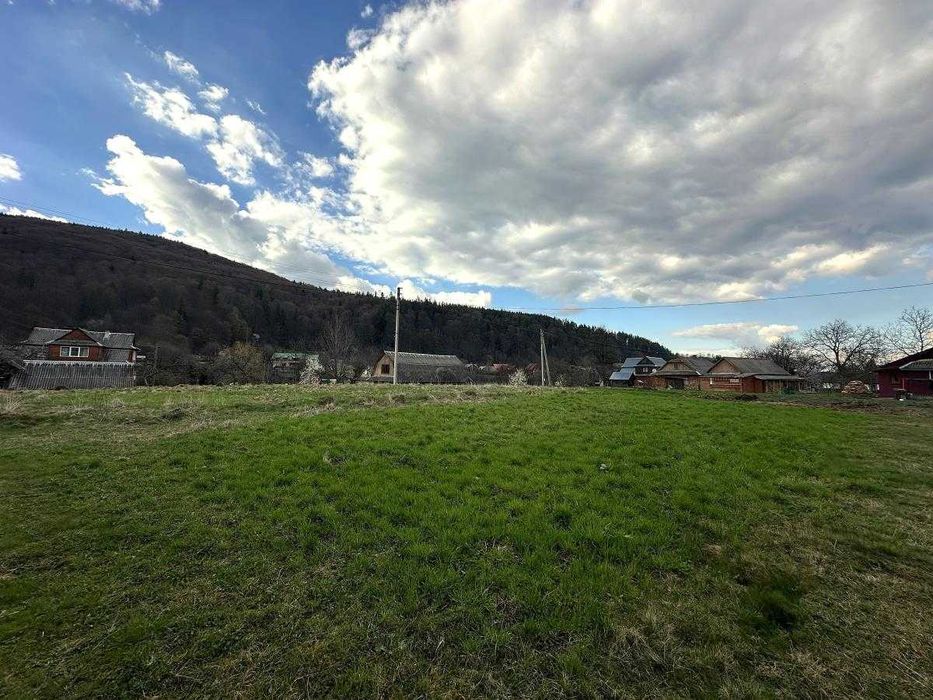 Земельна ділянка у м. Яремче район Дори