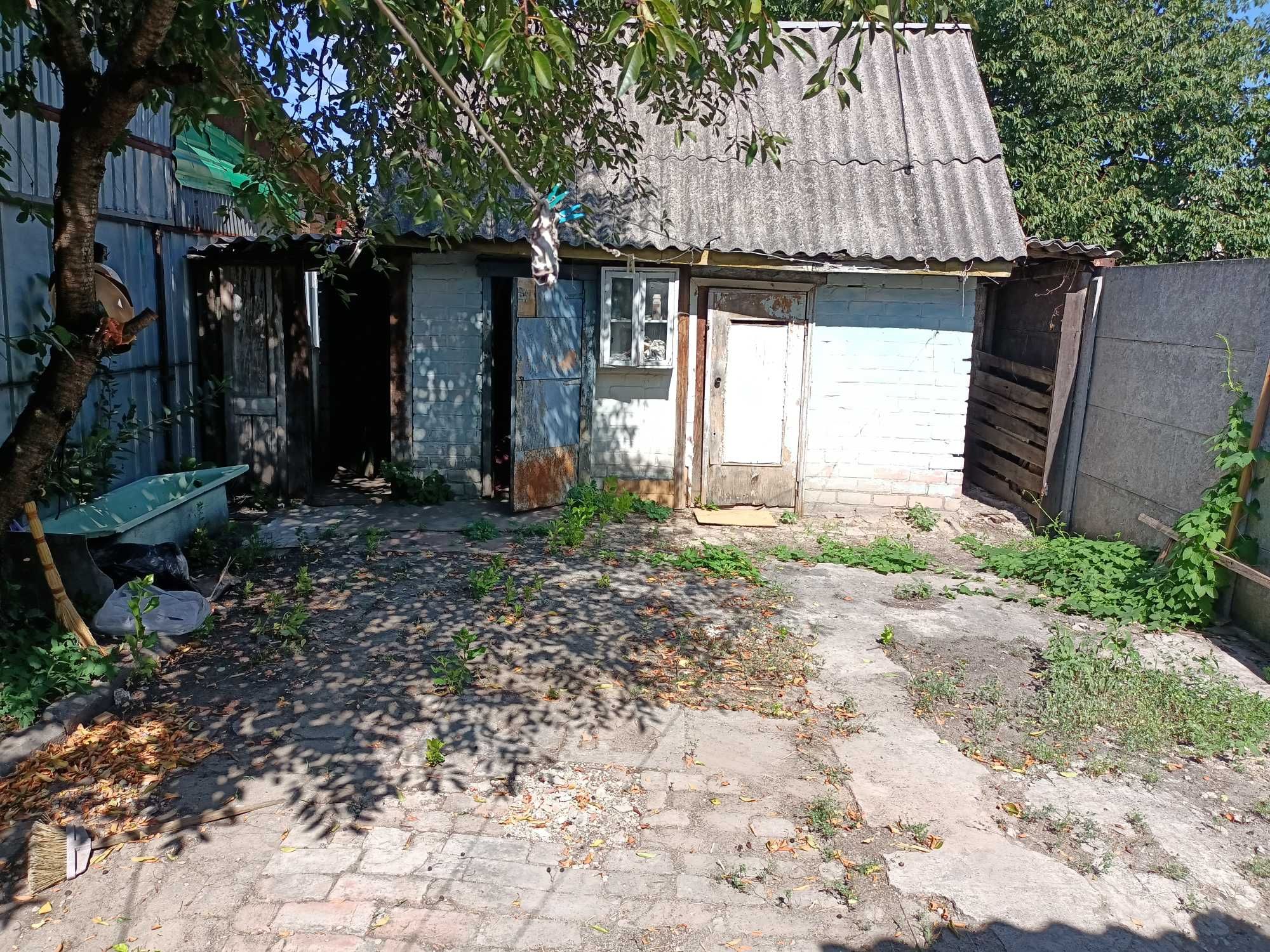 Продам 1/2 будинку по вул. Чорновола -Лупиниса. Актуально!