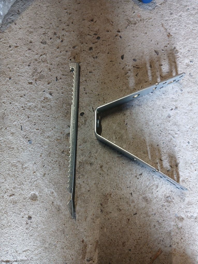 Wieszak do blachy trapezowej M8 + zawieszka