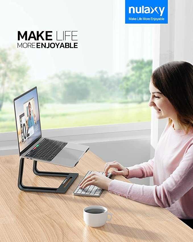 elegancki prosty stojak na laptopa notebook macbook minimalistyczny