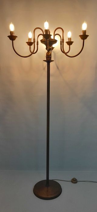 Candeeiros restaurados e reinventados