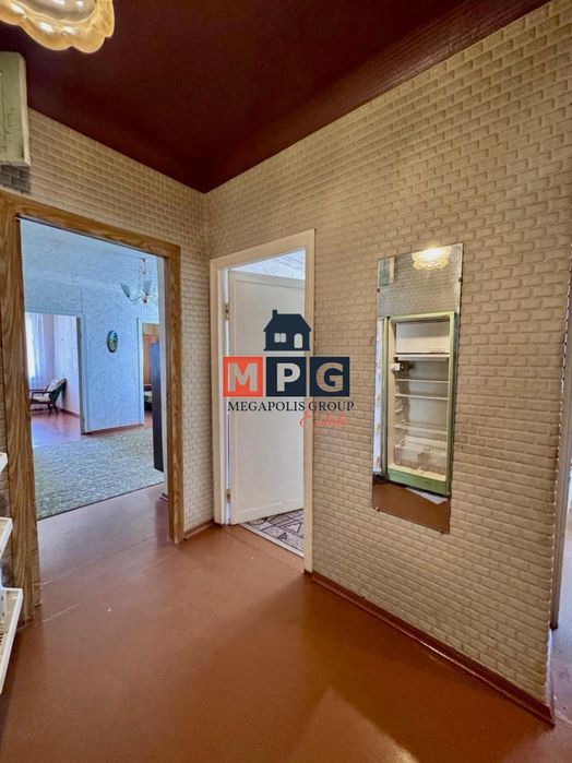 Продаж 4-кімнатної квартири / вул. Ініціативна, Залютине