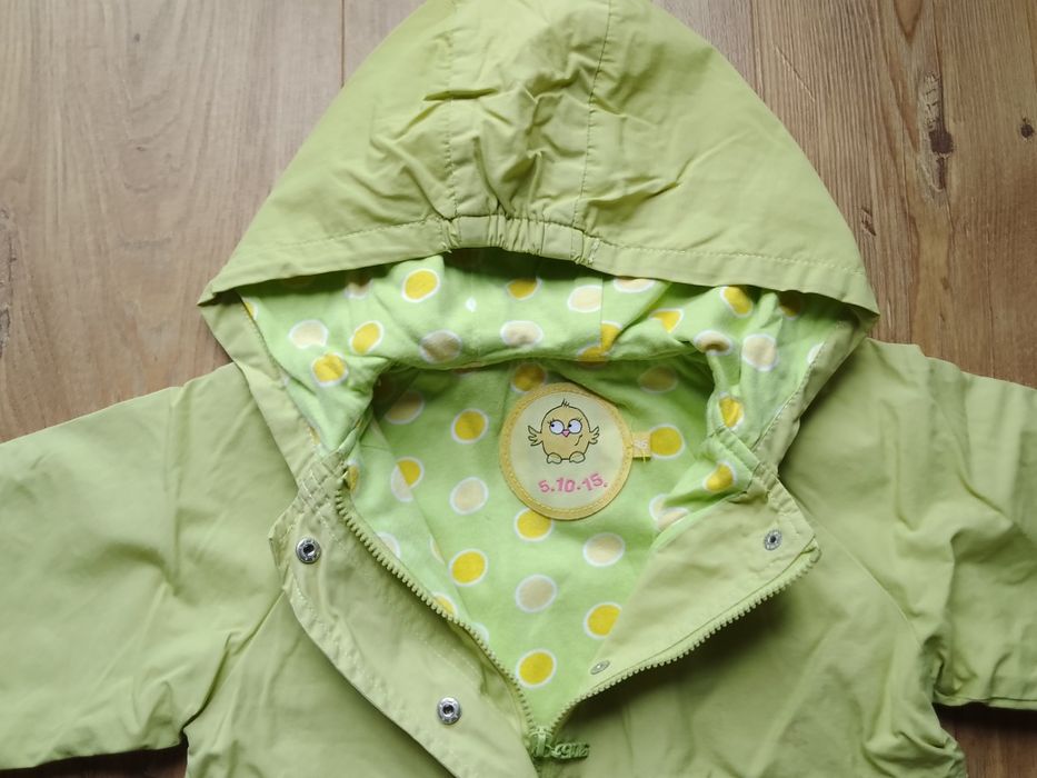 Płaszczyk dla dziewczynki