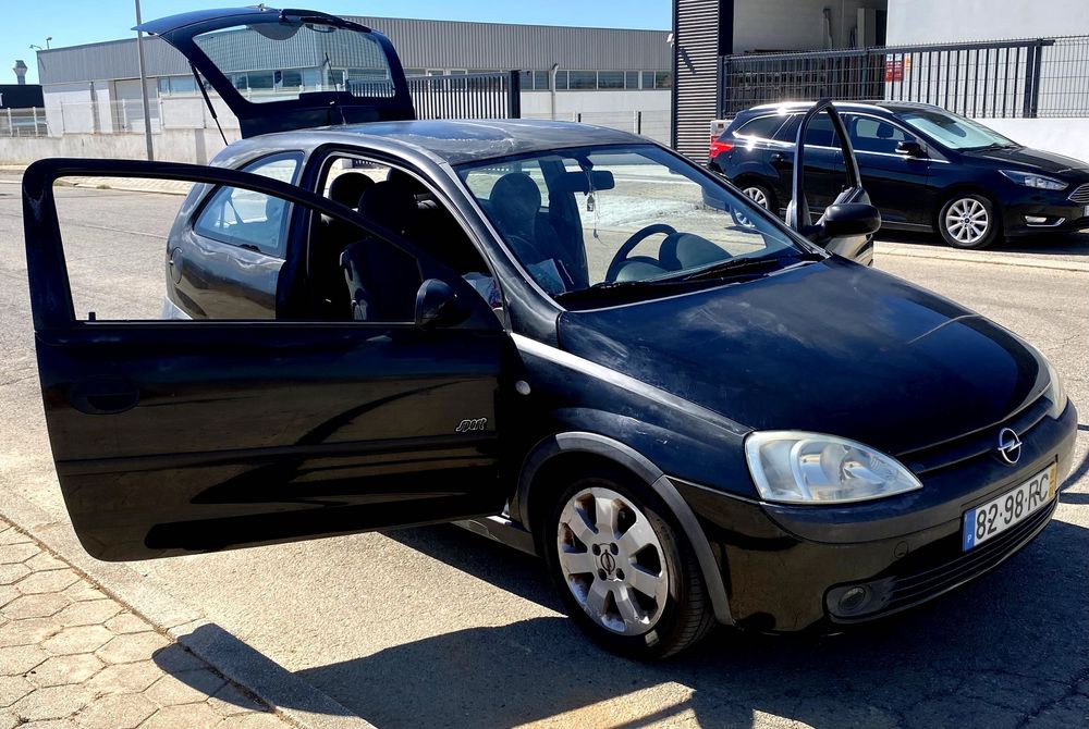 Opel Corsa C 1.4 a Gasolina – 2001 – 170.000 km