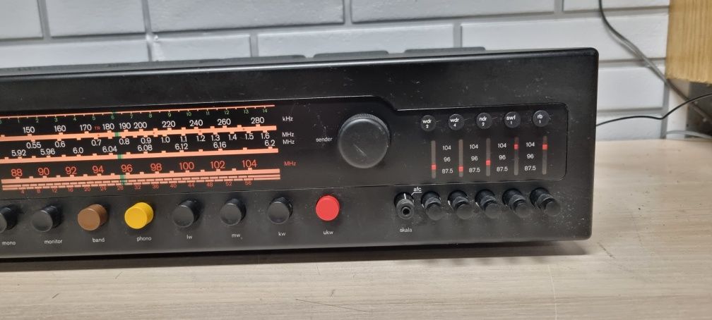 Amplituner BRAUN Regie 350. Hi-fi stereo. Vintage