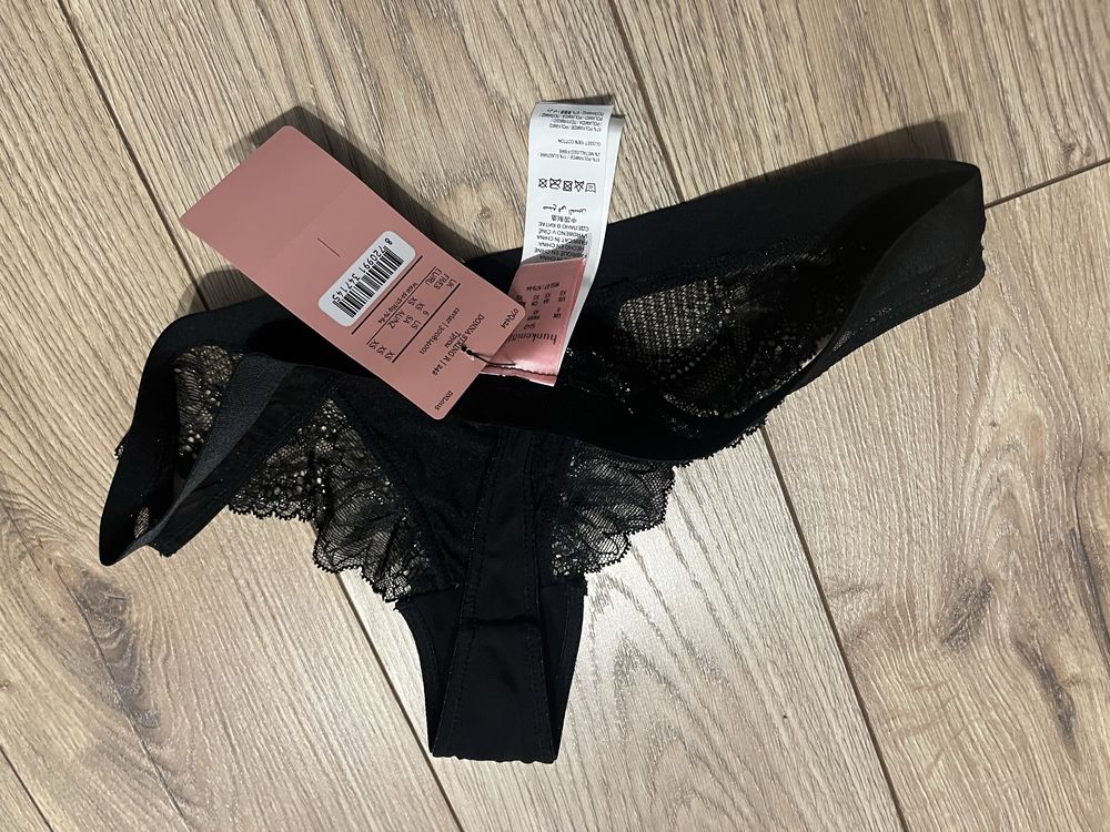 Koronkowe stringi Hunkemoller nowe z metka