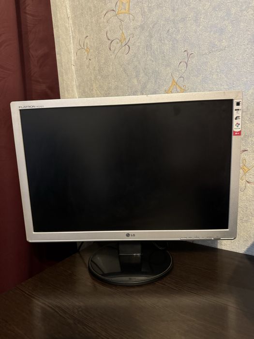Монітор LG, у гарному  стані