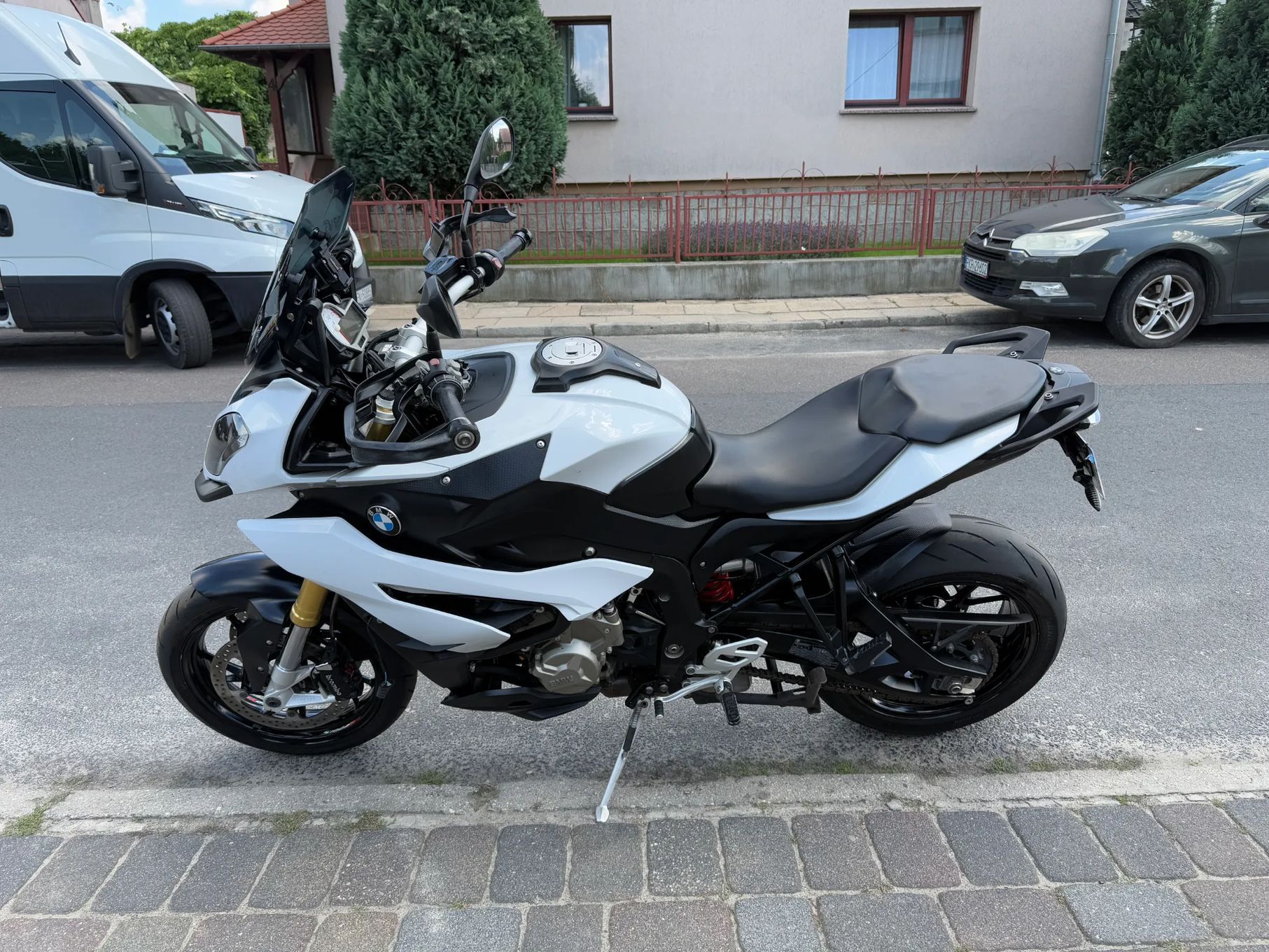 BMW XR BMW S 1000 XR    ABS*S1000XR*Yoshimura*