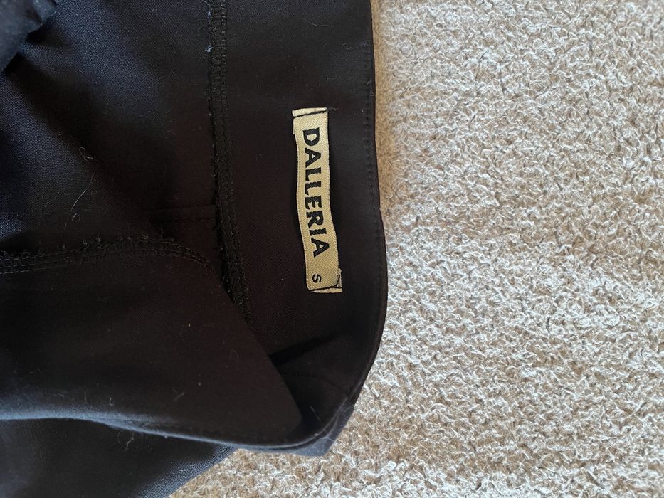 Чорна довга спідниця