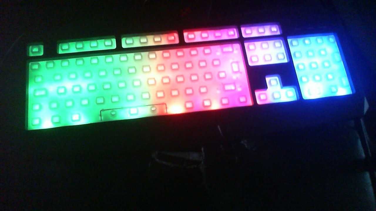 teclado gaming rgb da NPLAY