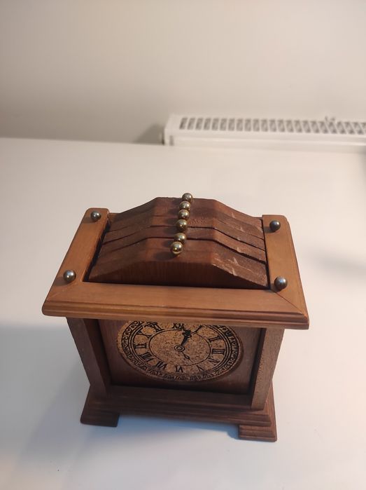 Stare drewniano korkowe podkładki