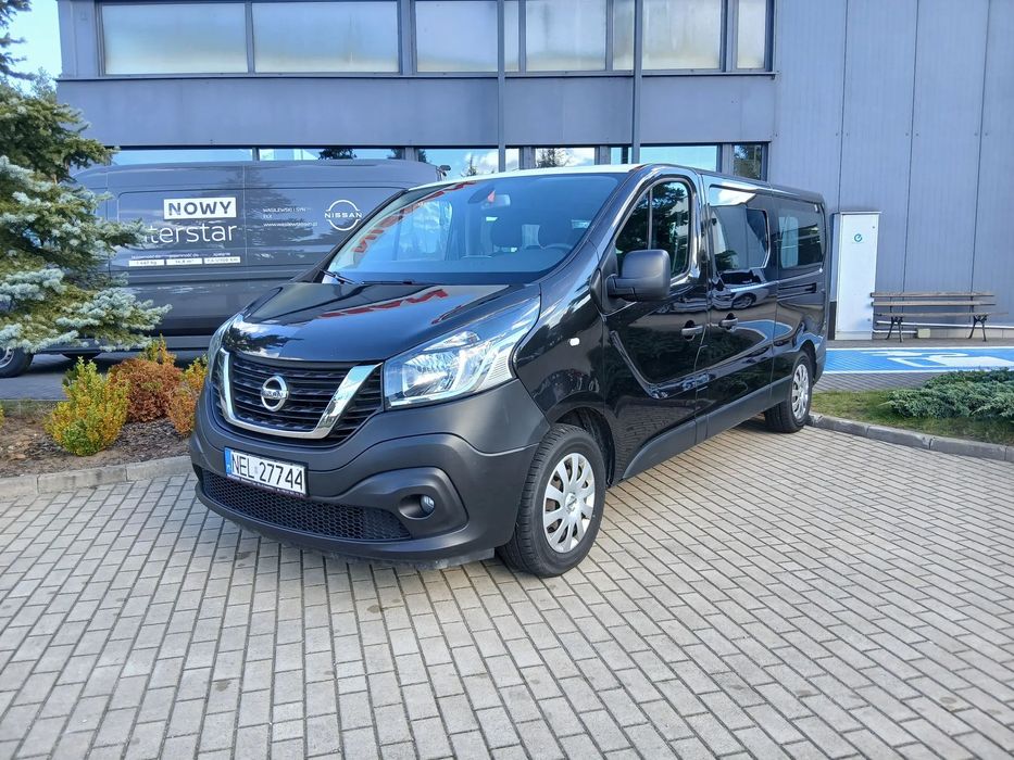 Nissan NV300 Nissan NV300 9 osobowy Niski przebieg! Autoryzowany Salon Nissan