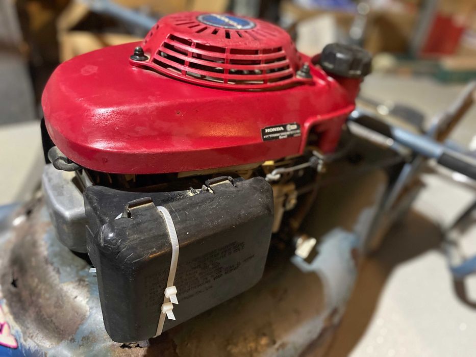 Silnik kosiarka HONDA HRG465C2  2,9kW, kosz na trawę i inne części