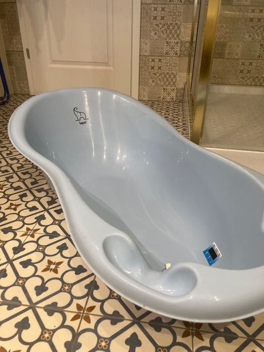 Wanienka dziecięca ze stojakiem Lapsi (jak nowa) 102 cm