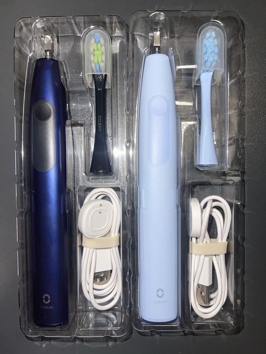 Зубна щітка електрична Oclean F1 два кольори