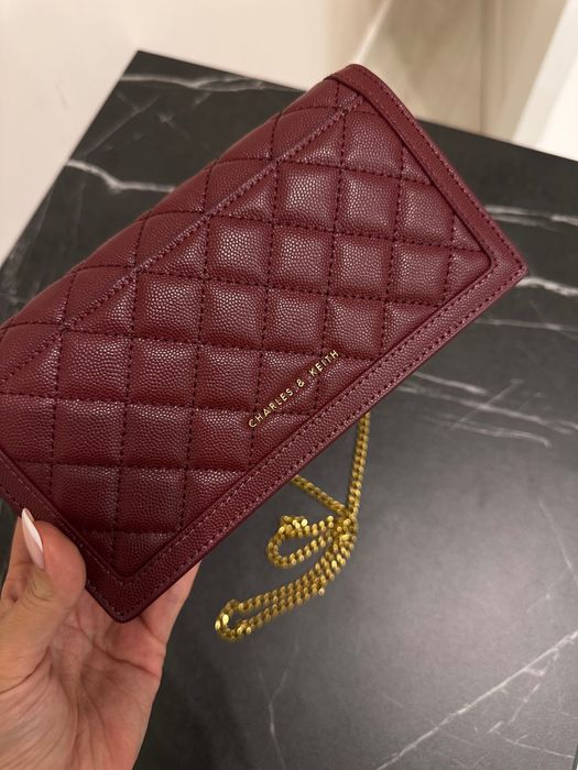 Бордова сумка Charles&Keith