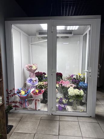 Холодильна камера для квітів