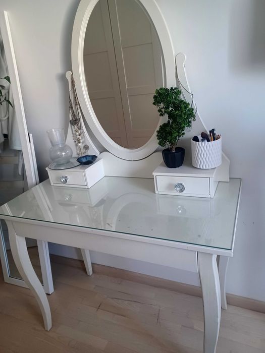 Toaletka Ikea piękna