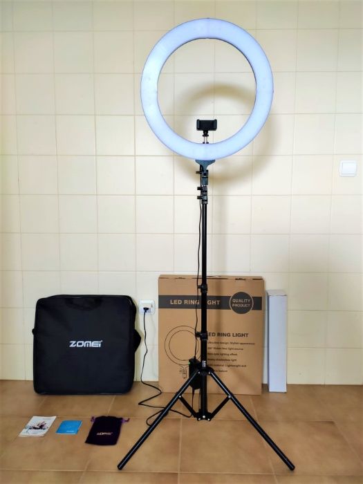 [NOVO] Ring Light ZOMEI [48 cm] - Tripé Extensível [60 cm - 200 cm]