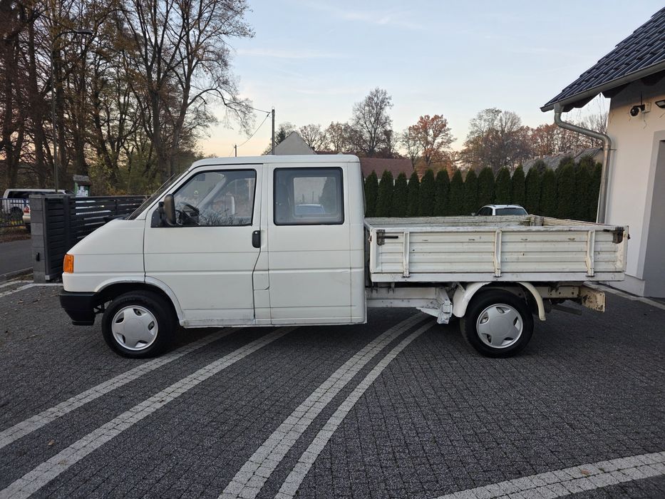 Volkswagen Transporter T4 2.4D doka,brygadówka,6 osob