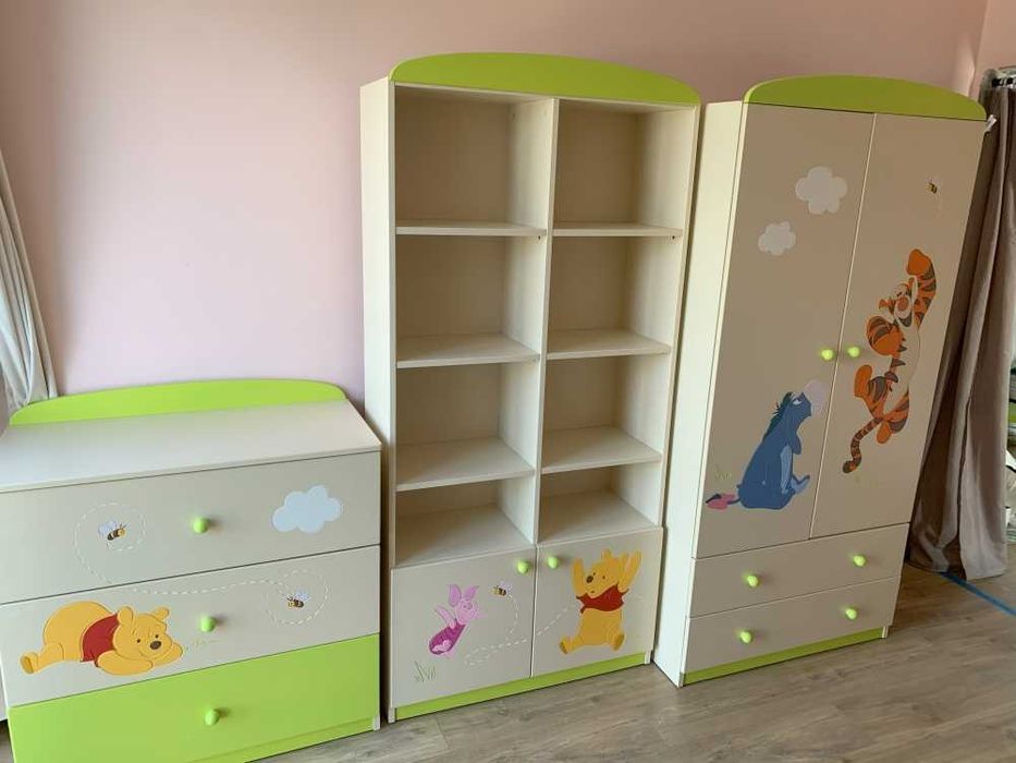 Komplet Meblik Kubuś Puchatek - szafa, regał, komoda i skrzynia