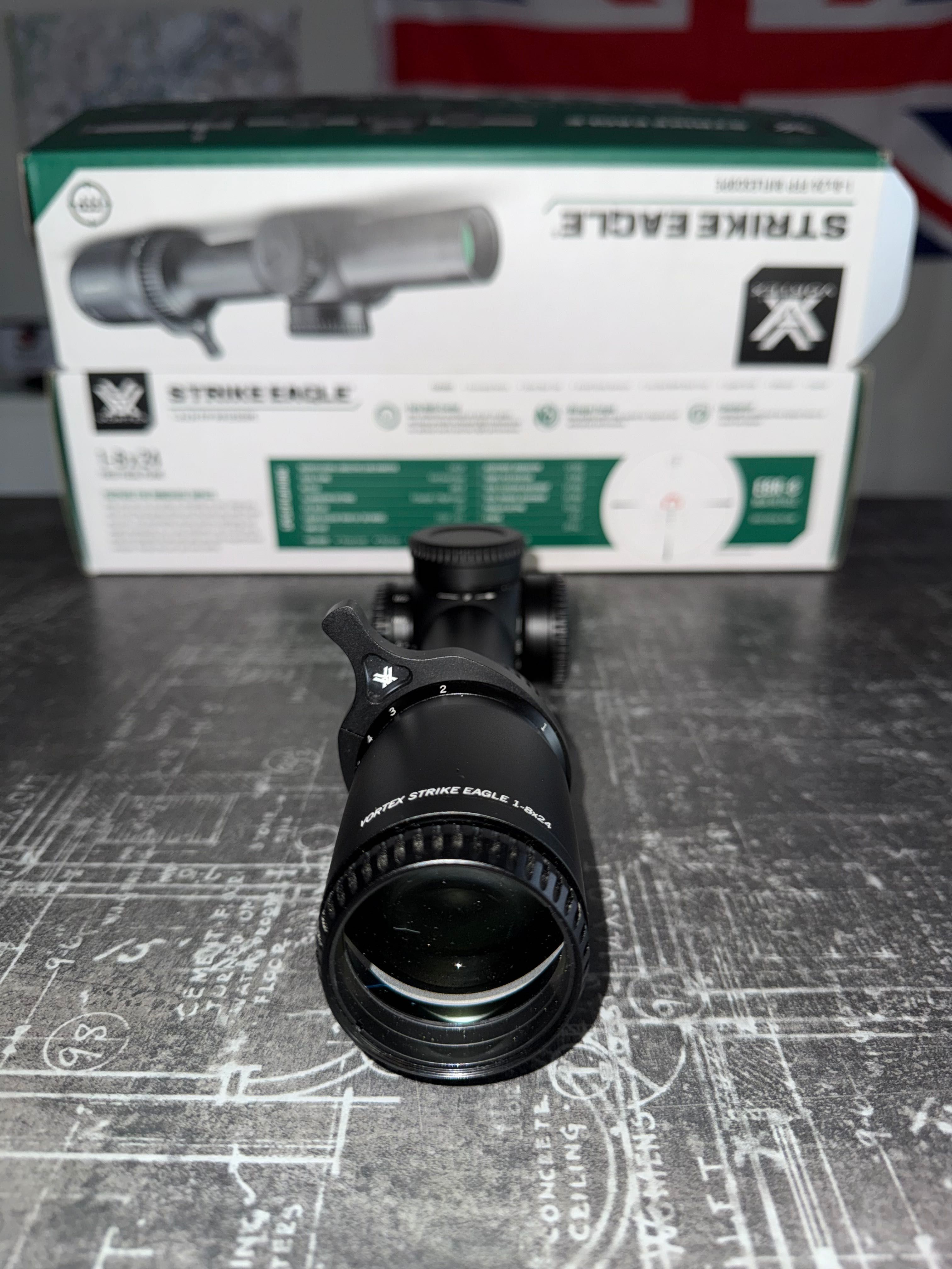 Приціл оптичний Vortex Strike Eagle 1-8x24 FFP з сіткою EBR-8