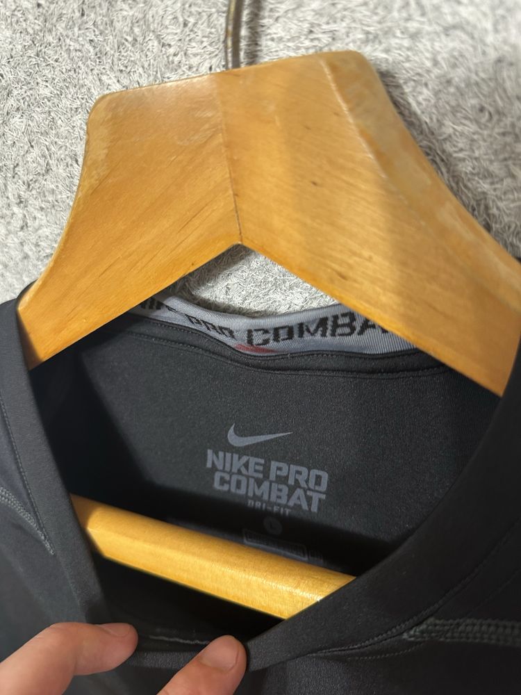 Мужская компресионная майка Nike Pro Combat размер Л оригинал