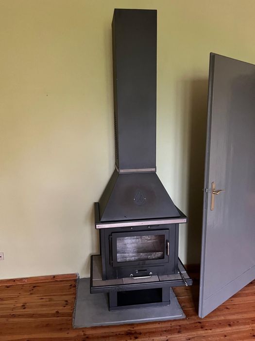 Kominek wolnostojący żeliwno-blaszany