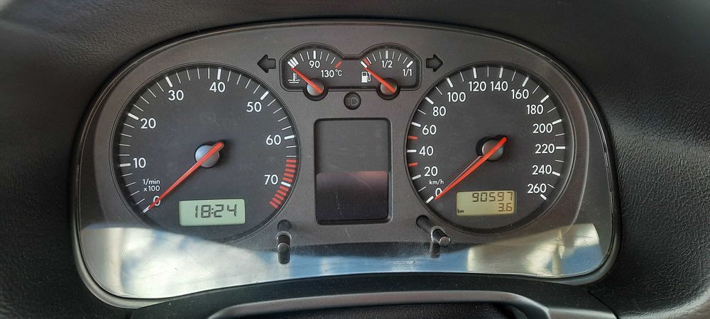 Vw Golf IV 1.6 SR AUTOMAT 90000 km 1-ręka Klima G. Fotele Dla INWALIDY