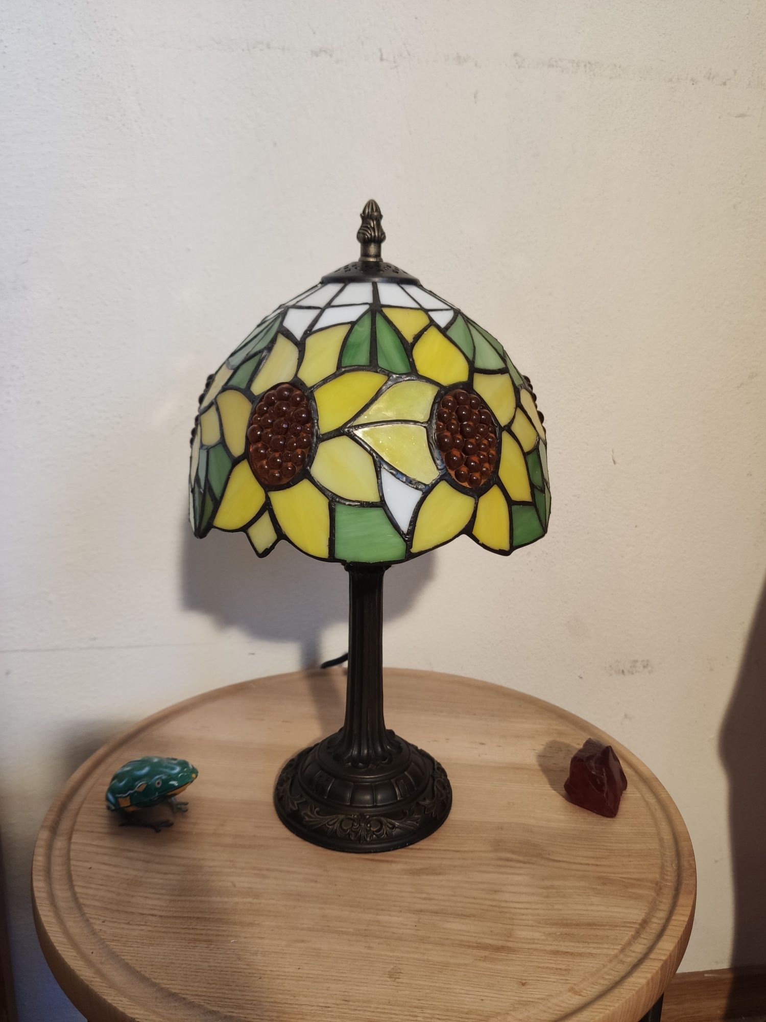 Lampa witrażowa w stylu Tiffany
