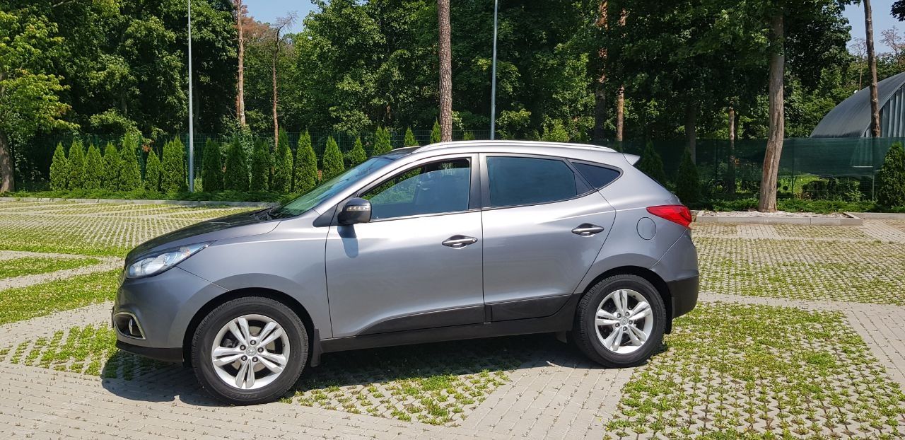 Hyundai ix35 2.0 CRDI, полный привод, ухожен