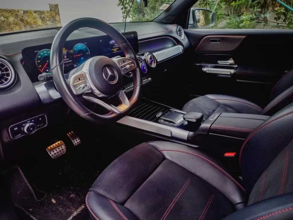 Mercedes Benz EQB