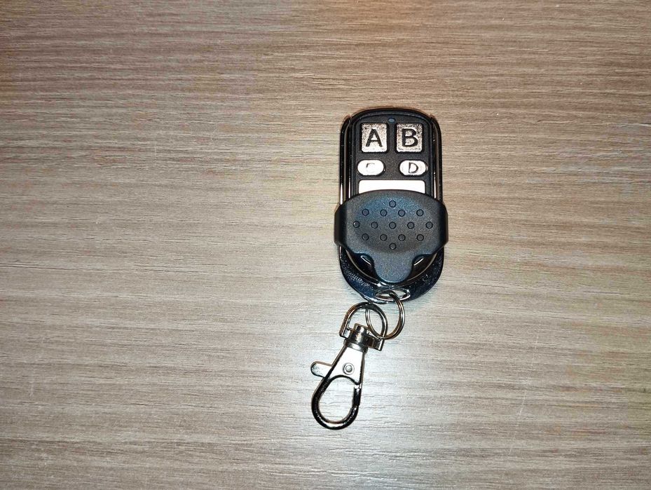 Uniwersalny Pilot do Bram