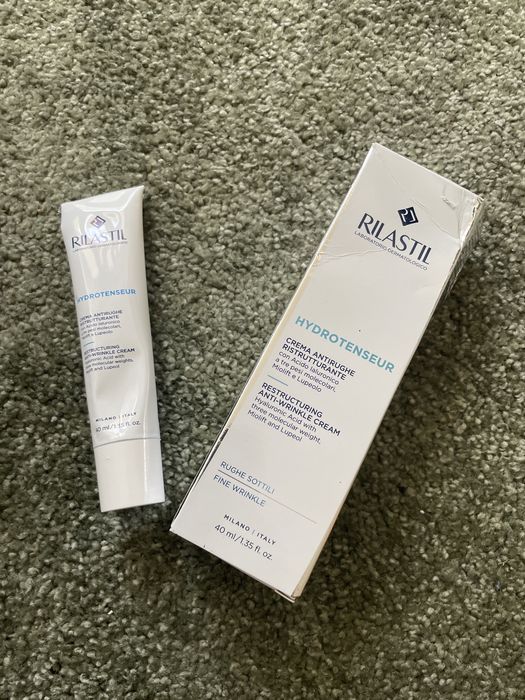 Rilastil Hydrotenseur 40ml krem przeciwzmarszczkowy 1702