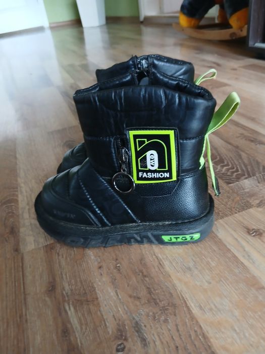 Зимові сапожки для хлопчика