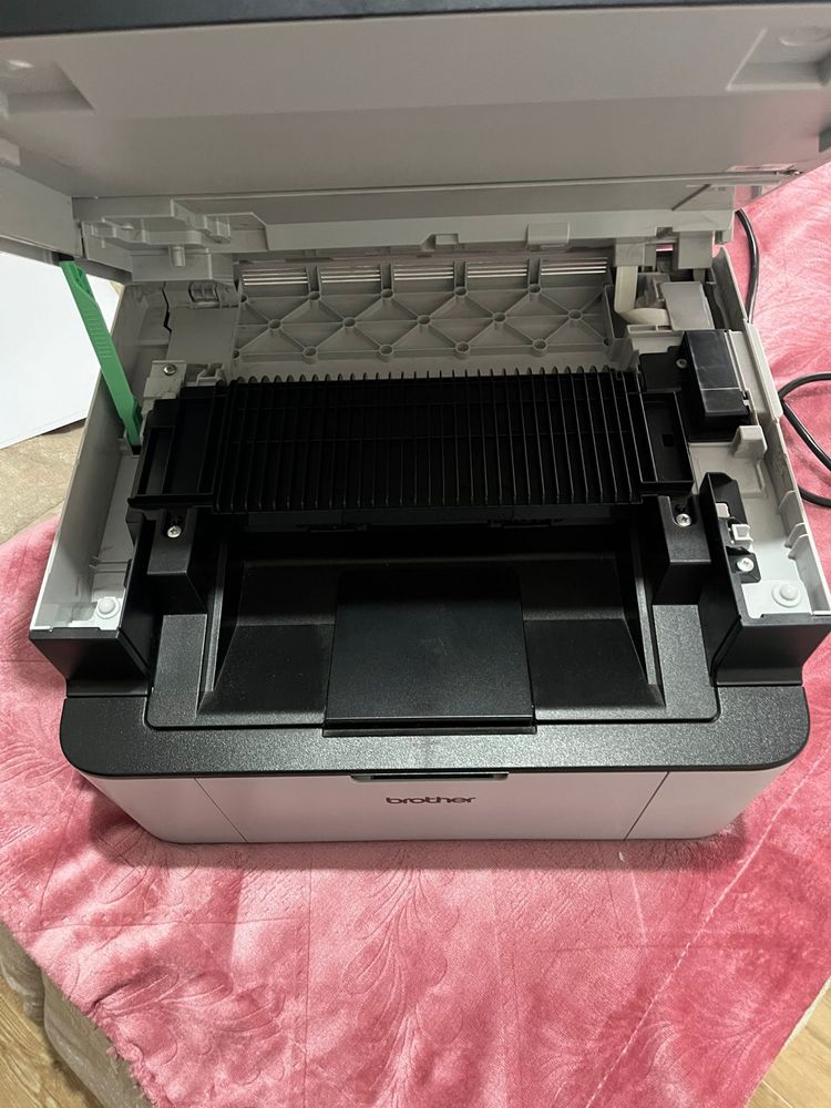 Impressora BROTHER Laser Mono DCP-1610W