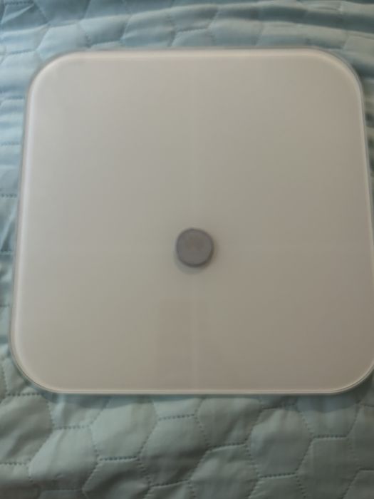 Весы напольные Huawei ah100